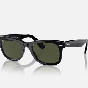 Ray Ban polarized black wayfarers